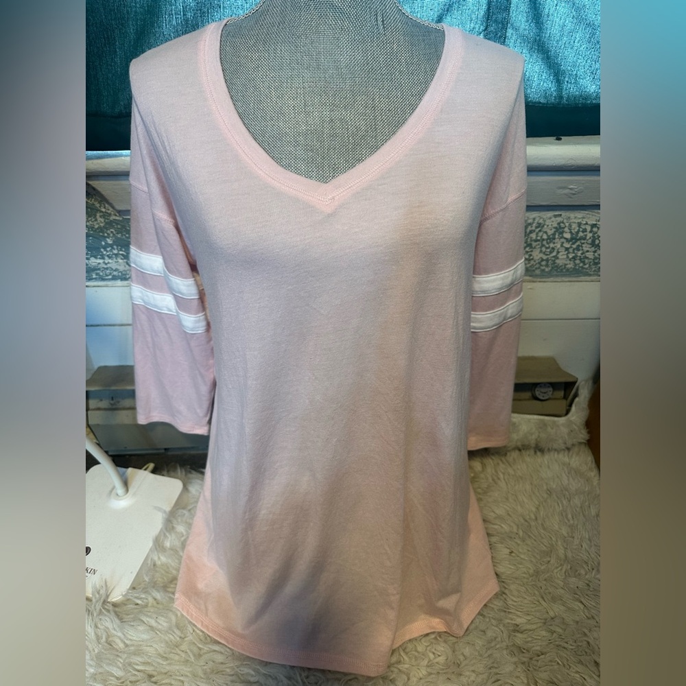 ⭐️ 3 for $20 SALE SO top